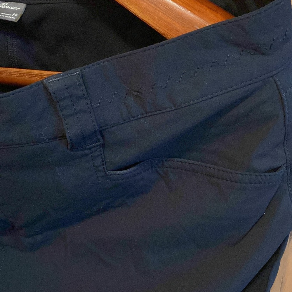 Eddie Bauer Skort - Picture 3 of 10